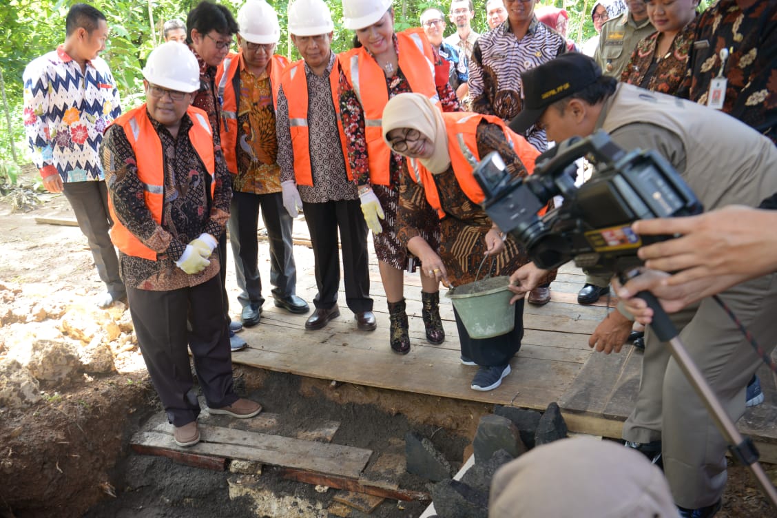 GROUNDBREAKING KAMPUS UNY GUNUNGKIDUL | Universitas Negeri Yogyakarta